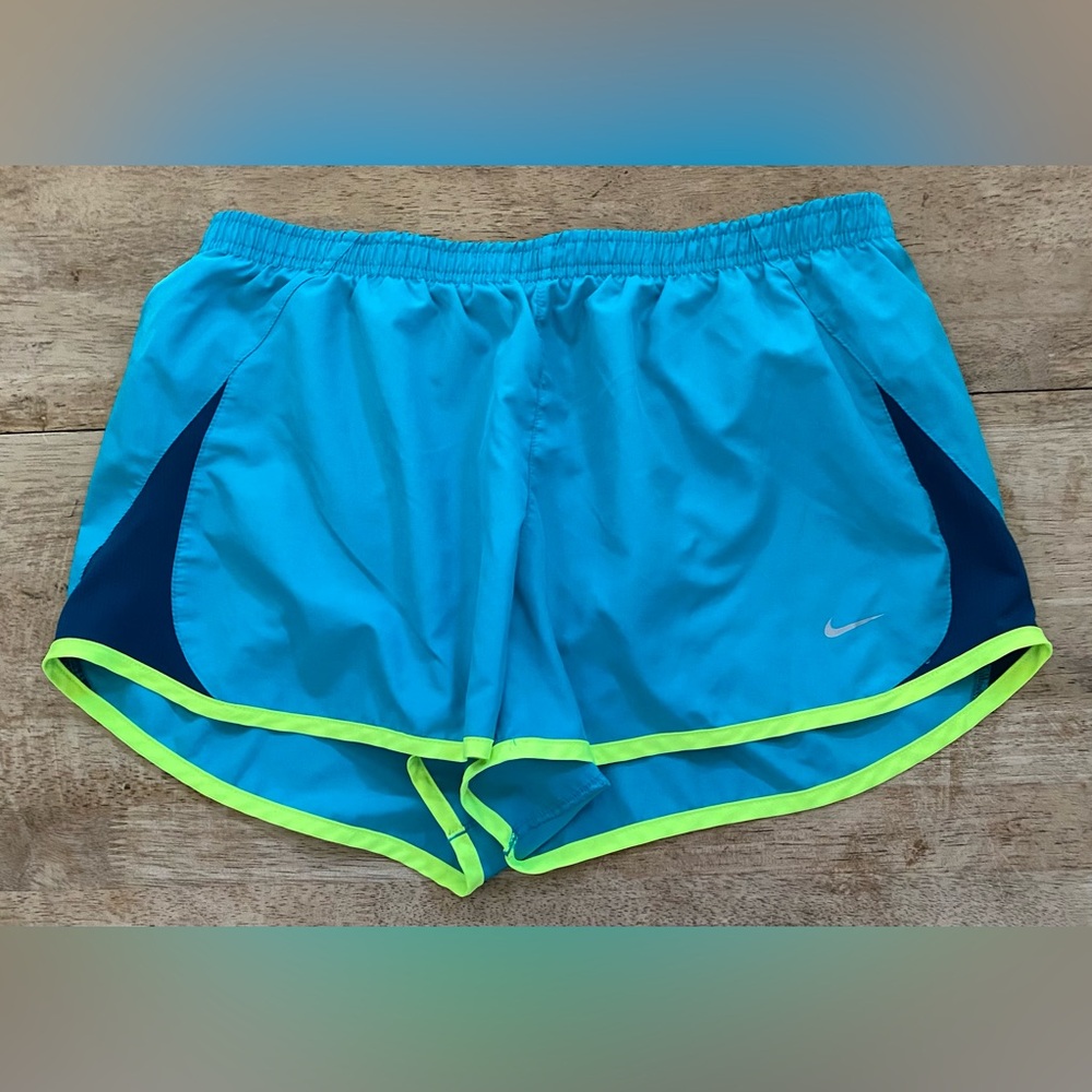 Nike Tempo‎ Women’s Sz L Teal/Navy Athletic Shorts